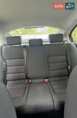 Лифтбек Skoda Octavia 2005 в 