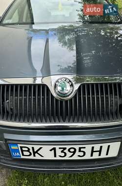 Лифтбек Skoda Octavia 2005 в 