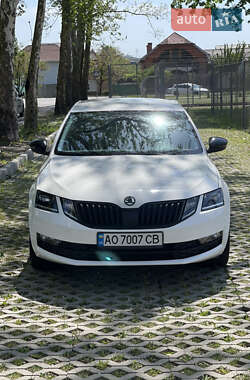 Лифтбек Skoda Octavia 2019 в 