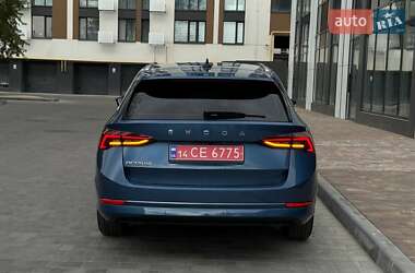Універсал Skoda Octavia 2021 в 