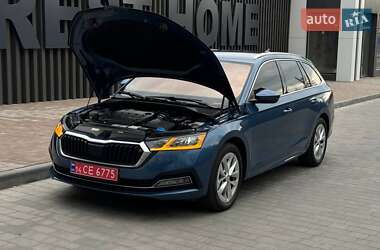 Універсал Skoda Octavia 2021 в 