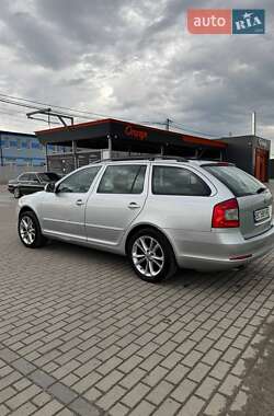 Универсал Skoda Octavia 2011 в 