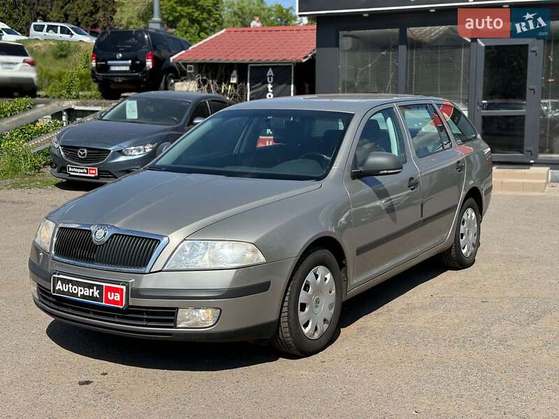 Универсал Skoda Octavia 2010 в 