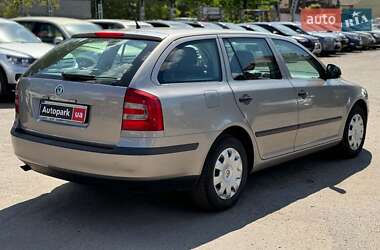 Универсал Skoda Octavia 2010 в 
