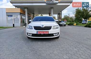 Ліфтбек Skoda Octavia 2016 в 