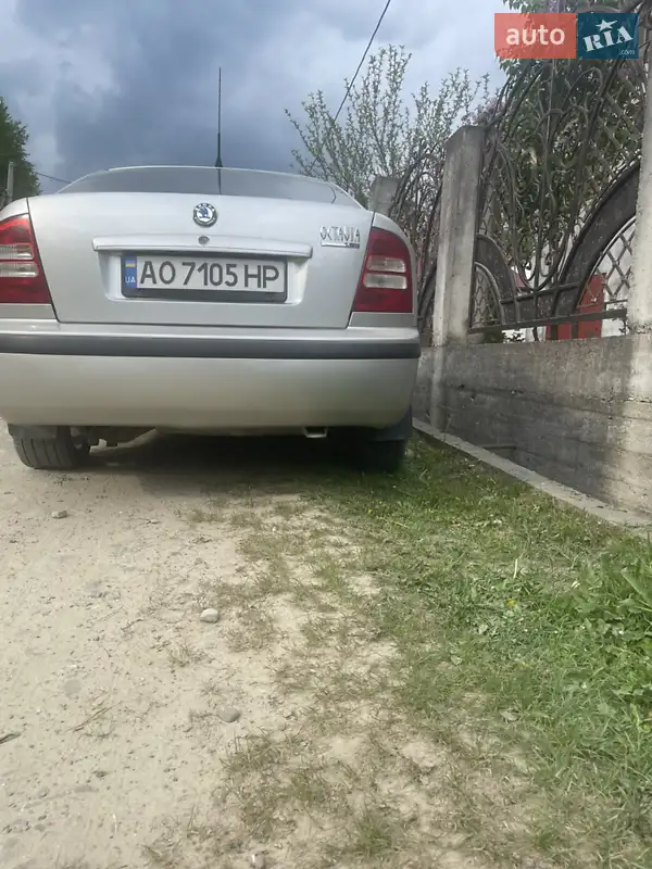 Skoda Octavia 2003 VIN TMBBK41U048730803 фото оголошення 3 з 47