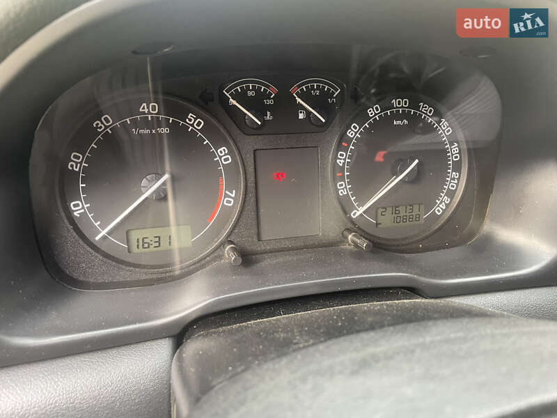 Лифтбек Skoda Octavia 2003 в Рахове фото 7 Лифтбек Skoda Octavia 2003 в Рахове