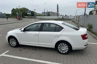 Лифтбек Skoda Octavia 2013 в 