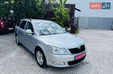 Универсал Skoda Octavia 2009 в 