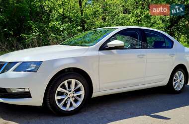 Ліфтбек Skoda Octavia 2020 в Києві
