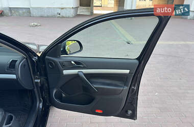 Универсал Skoda Octavia 2011 в 