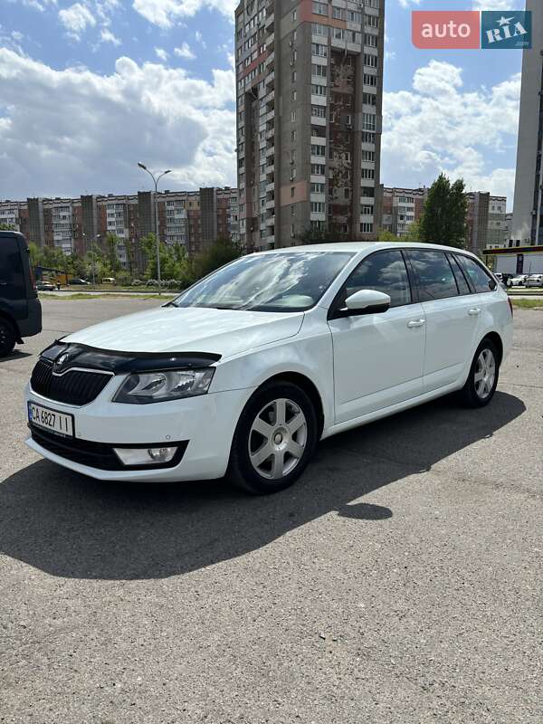 Універсал Skoda Octavia 2015 в Черкасах