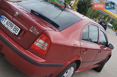 Ліфтбек Skoda Octavia 2006 в 
