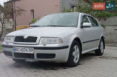 Ліфтбек Skoda Octavia 2001 в 