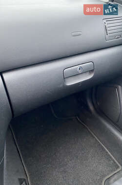Ліфтбек Skoda Octavia 2005 в 