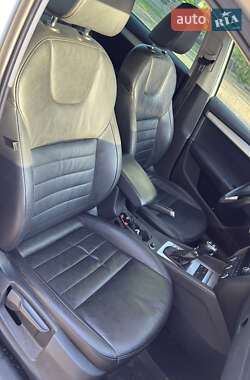 Універсал Skoda Octavia 2013 в 