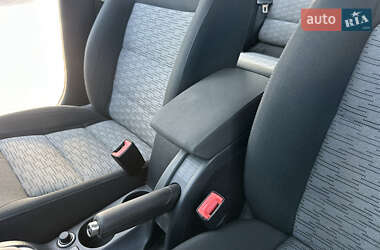 Универсал Skoda Octavia 2009 в 