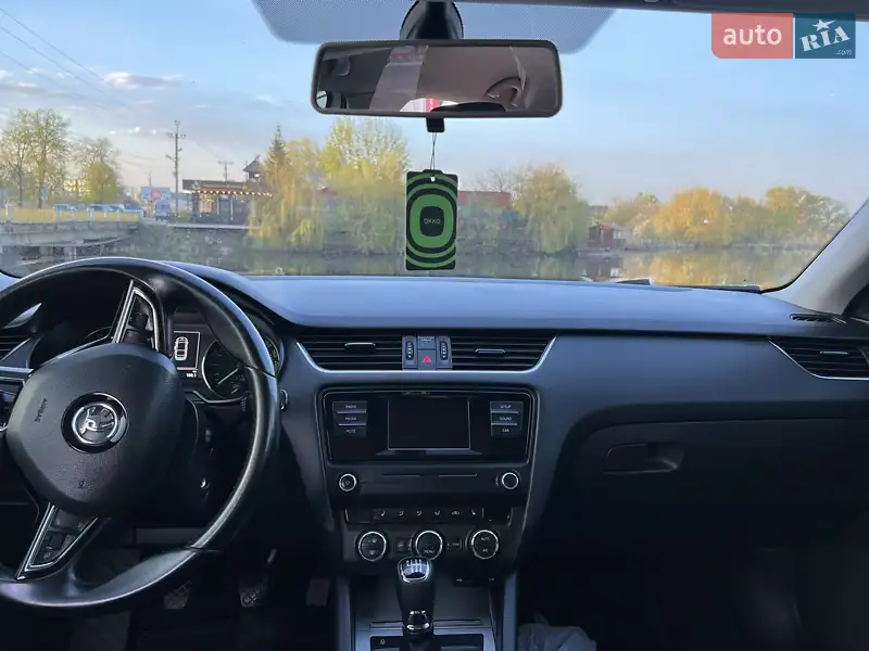 Лифтбек Skoda Octavia 2016 в 