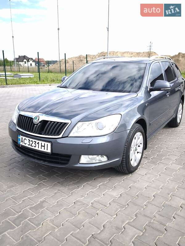 Универсал Skoda Octavia 2010 в Ивано-Франковске