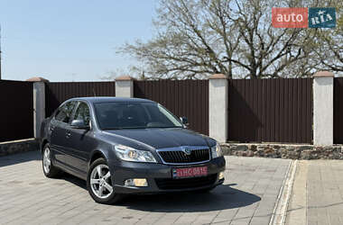 Ліфтбек Skoda Octavia 2012 в 