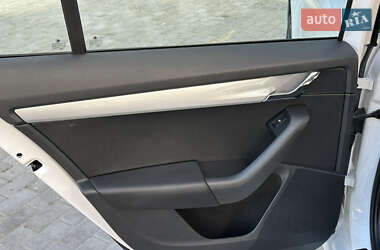 Ліфтбек Skoda Octavia 2016 в 