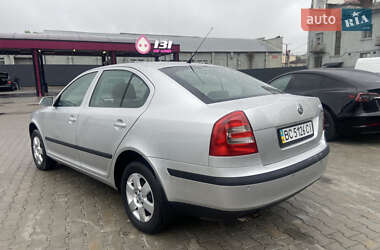 Лифтбек Skoda Octavia 2006 в 