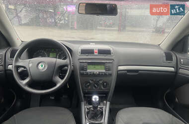 Лифтбек Skoda Octavia 2006 в 