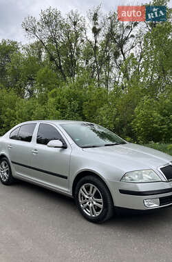 Лифтбек Skoda Octavia 2006 в 