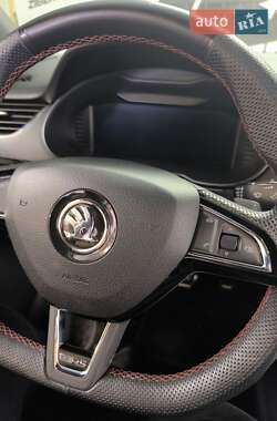 Ліфтбек Skoda Octavia 2018 в 