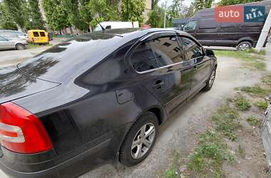 Лифтбек Skoda Octavia 2005 в 