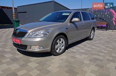 Универсал Skoda Octavia 2011 в 
