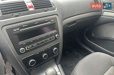 Лифтбек Skoda Octavia 2012 в 