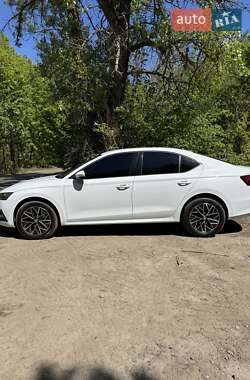 Ліфтбек Skoda Octavia 2020 в 