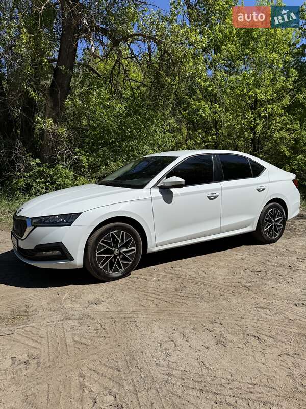 Лифтбек Skoda Octavia 2020 в Киеве