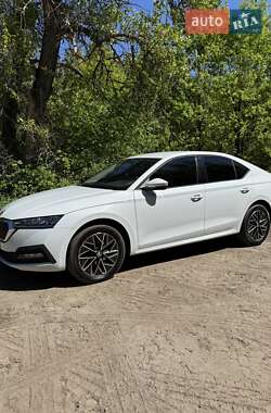 Ліфтбек Skoda Octavia 2020 в 
