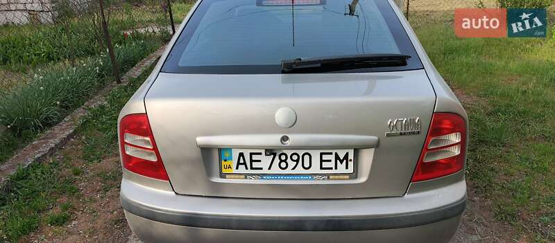 Лифтбек Skoda Octavia 2007 в Каменском