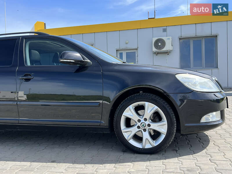 Універсал Skoda Octavia 2009 в Луцьку