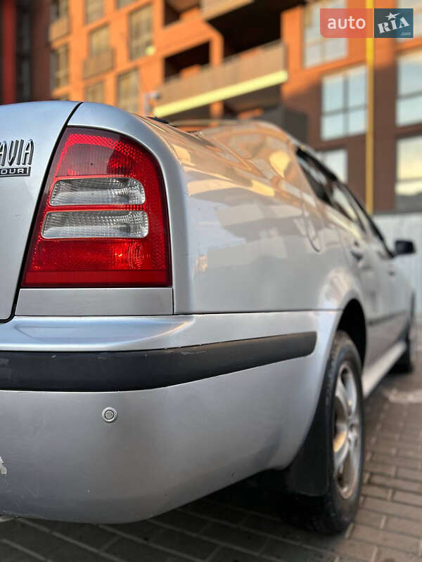Лифтбек Skoda Octavia 2008 в Виннице