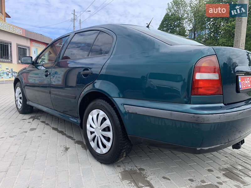Ліфтбек Skoda Octavia 1999 в Вишнівці