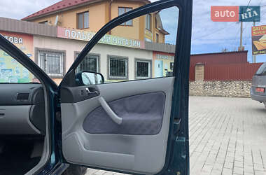 Лифтбек Skoda Octavia 1999 в 