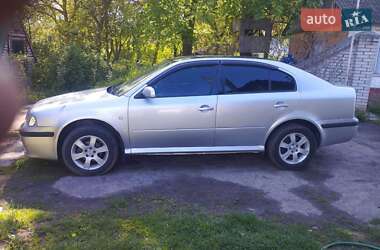 Лифтбек Skoda Octavia 2004 в Зенькове