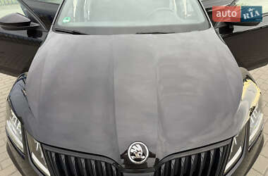 Ліфтбек Skoda Octavia 2019 в 