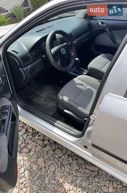 Ліфтбек Skoda Octavia 2008 в 