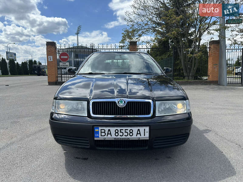 Лифтбек Skoda Octavia 2006 в 