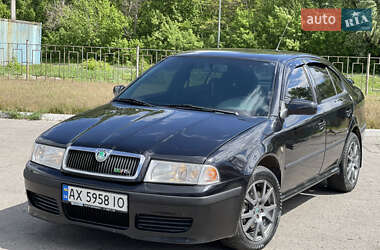 Лифтбек Skoda Octavia 2008 в Сумах
