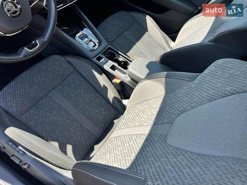 Универсал Skoda Octavia 2021 в Луцке