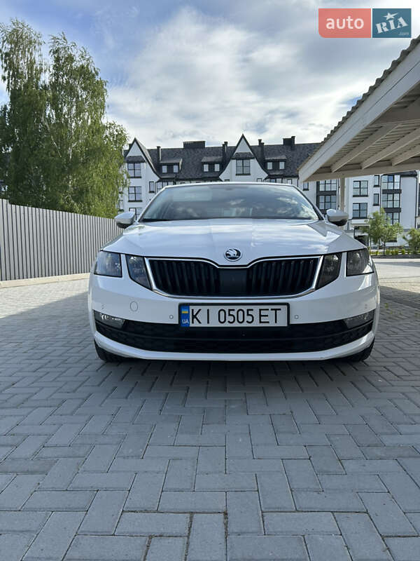 Лифтбек Skoda Octavia 2018 в Киеве фото 2 Лифтбек Skoda Octavia 2018 в Киеве