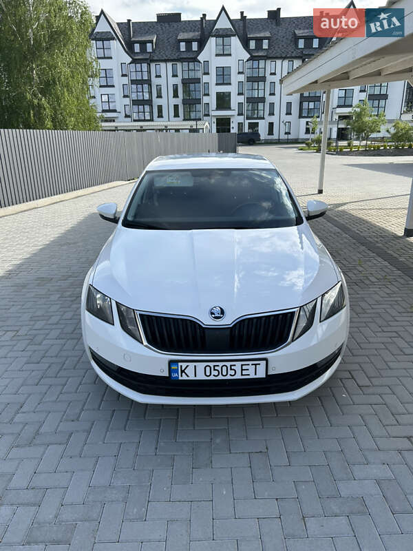 Лифтбек Skoda Octavia 2018 в Киеве фото 3 Лифтбек Skoda Octavia 2018 в Киеве