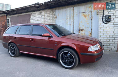 Универсал Skoda Octavia 2001 в 
