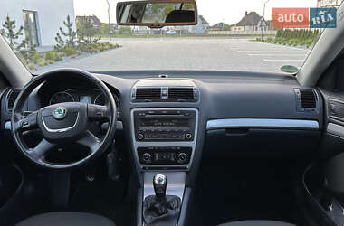 Ліфтбек Skoda Octavia 2009 в 